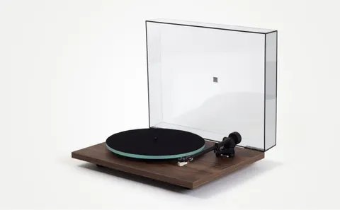 Gramofon rega planar 2