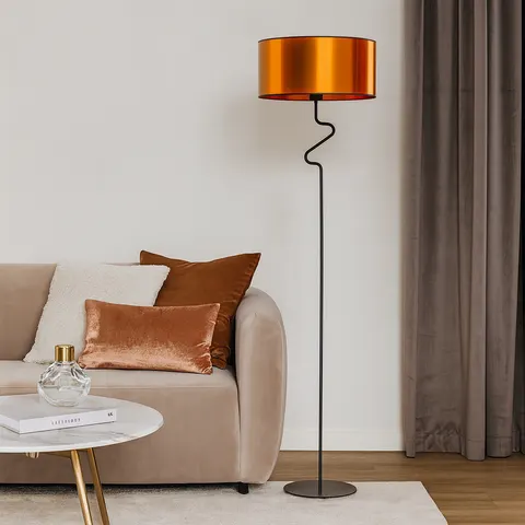 Wysoka lampa podłogowa MISSY MIRROR z miedzianym abażurem