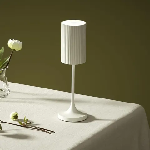 Lampka akumulatorowa do branży HoReCa VINO do restauracji w kolorze perłowej bieli