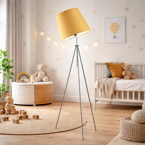 Musztardowa lampa podłogowa do pokoju dziecka VICTORIA