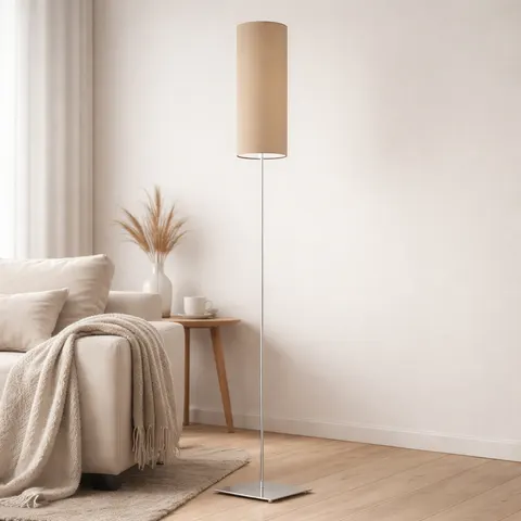 Lampa stojąca do salonu CLARA z beżowym abażurem