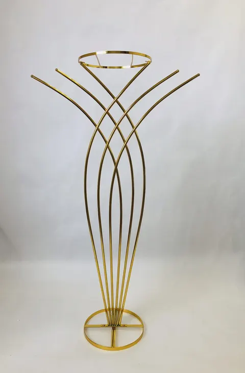 ŚWIECZNIK METALOWY