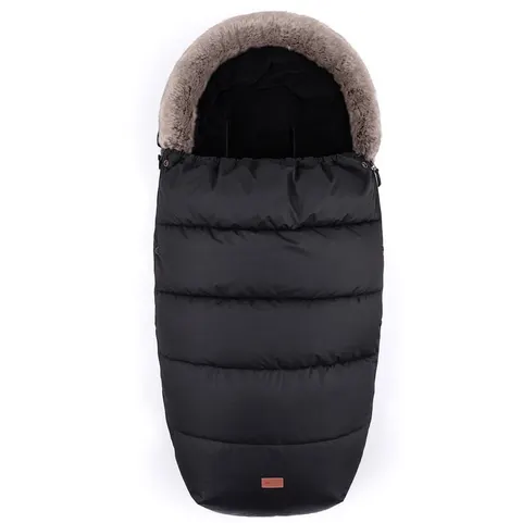 Śpiworek zimowy do wózka Comfy Forever Black, Petite&Mars