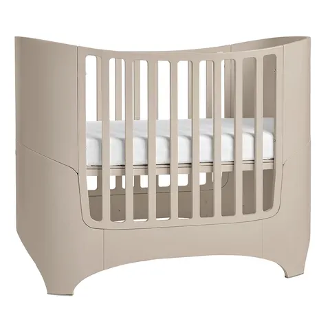 LEANDER - łóżeczko dziecięce CLASSIC Baby 0-3 lata,cappuccino
