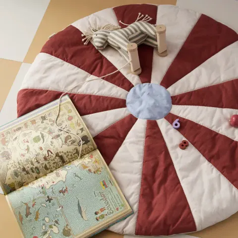 Kid's Concept - Mata do zabawy Circus, czerwona