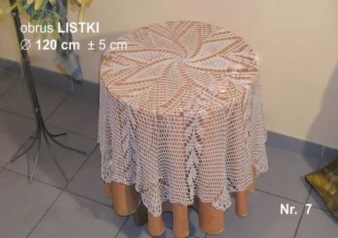 Obrus Listki