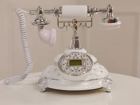 Stylowy Telefon Hollywood