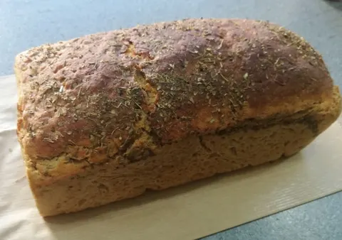 Chleb żytni z ziołami 0,9kg Piekarnia Wiejska