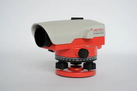 Niwelator optyczny LaserTECH No. 32x Comfort (IP X5)