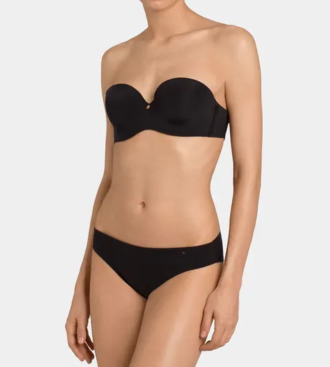 Triumph Body Make-Up Essentials WDP Black - 0004 10156745*0004 - Rozmiar: 75D
