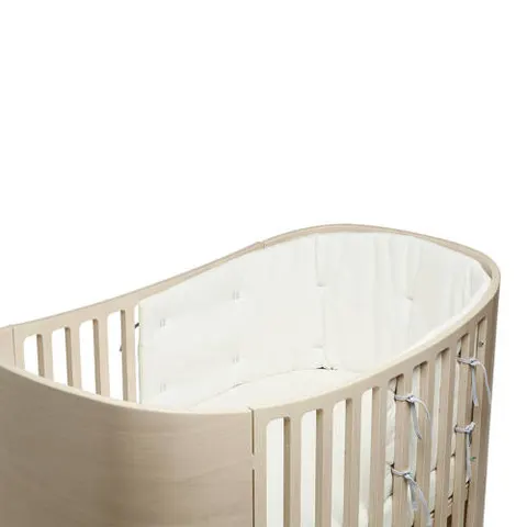 LEANDER CLASSIC™ – ochraniacz do łóżeczka Baby – Sage