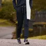 Czarne wygodne spodnie dresowe z wiskozy - Spodnie Comfty Black - sklep More'moi - Rozmiar: M