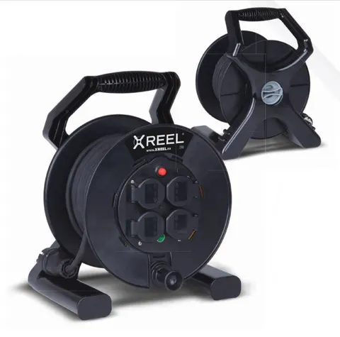 Przedłużacz Zwijany X-Reel 40M OW3x1,5 4GS z klapką IP44