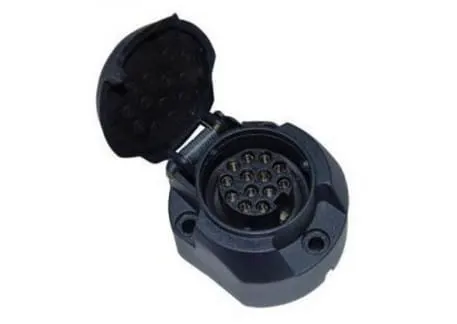 GNIAZDO PRZYCZEPY 12V PLASTIK 13 PIN