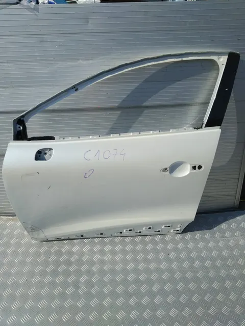 C1074 RENAULT CLIO IV 4 LEWE PRZEDNIE DRZWI