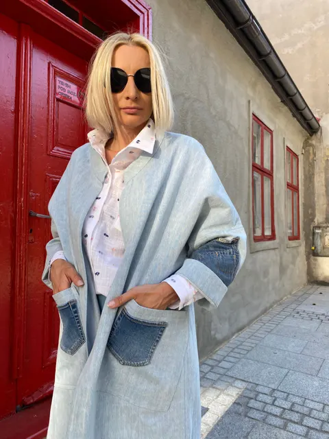 Płaszcz Emmy- Jeans niebieski
