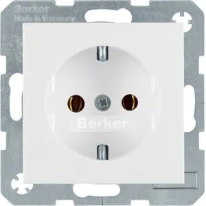 B.X/S.1 Gniazdo SCHUKO z uziemieniem biały; linia projektowa: B.Kwadrat/B.3/B.7; BERKER by HAGER