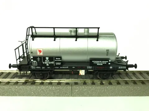 Cysterna Rh H0-1:87 PKP ep. III, Exact-train EX20547, NA ZAMÓWIENIE