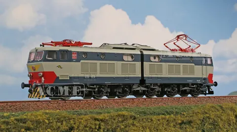 Elektrowóz E 656 182 w H0-1:87 FS ep. V, ACME 60397, NA ZAMÓWIENIE