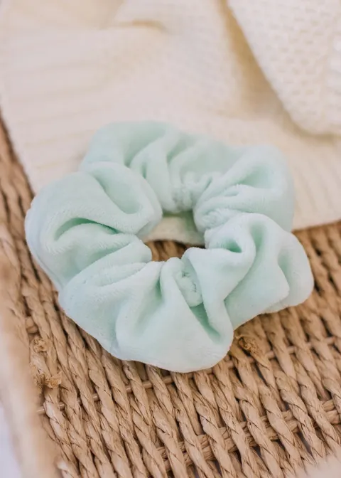 Gumka do włosów SCRUNCHIES welur miętowy