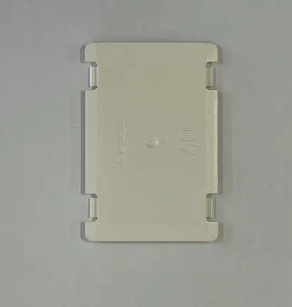 Spinka pokrywy szerokość 40mm DLP Legrand 030265