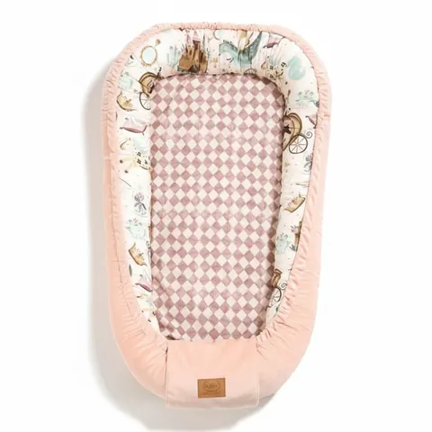 Kokon niemowlęcy BEST NEST - PRINCESS, POWDER PINKE / La Millou