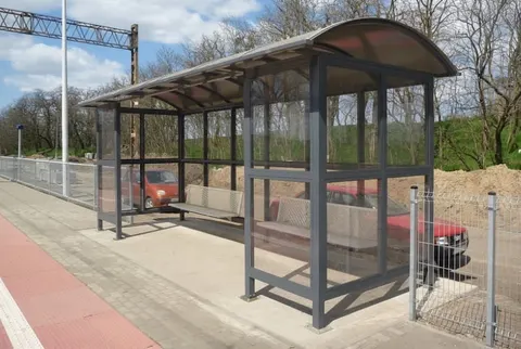 Wiata kolejowa konstrukcja stalowa