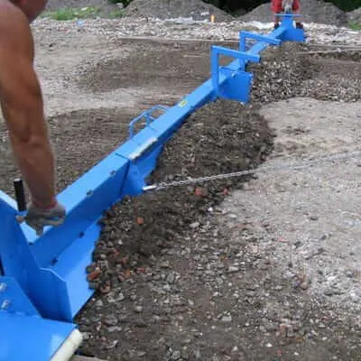 Łata profilująca mechaniczna brukarska 7,5m Model LM7m JAZON