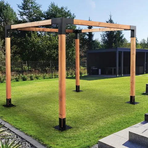Pergola drewniana ogrodowa klasyczna