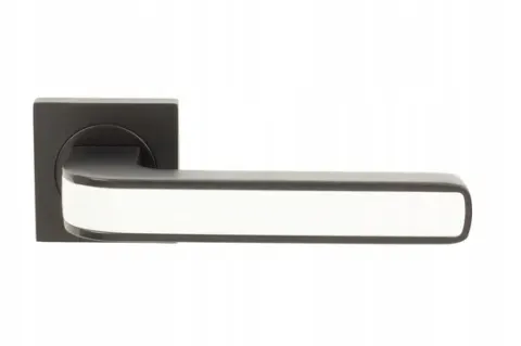 Klamka Axe-Qr czarno-biała Domino