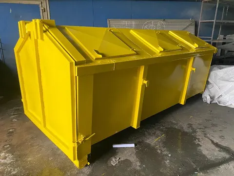 Kontener hakowy KP7 zamknięty 1200 mały hak