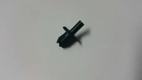 Nit mocujący dolny spoiler zderzaka przedniego Opel