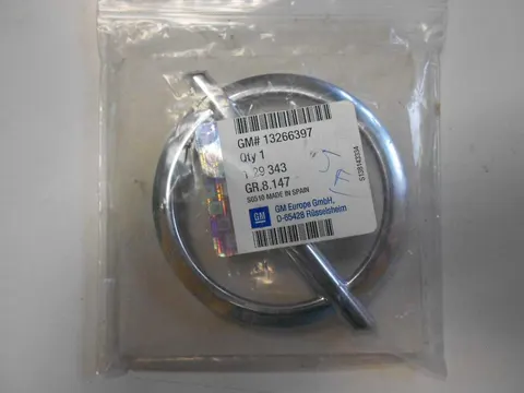Emblemat Opel klapy tylnej Opel Insignia
