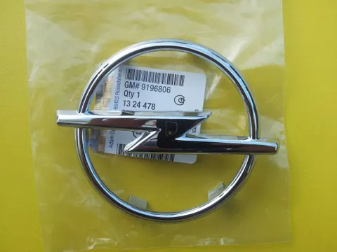 Emblemat na przód Opel Combo C