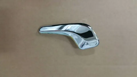 Klamka chromowana wewnetrzana Opel Corsa D