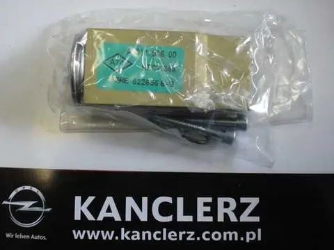 Zawór rozprężny parownika Opel Corsa D