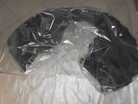 Nadkole plastikowe przednie lewe Opel Corsa D