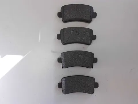 Klocki hamulcowe tylne Opel Insignia