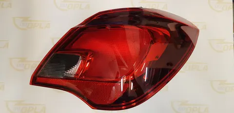 Lampa tylna zewnętrzna prawa Opel Corsa E 5 drzwi