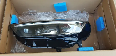 reflektor led intellilux opel Insignia B lewy
