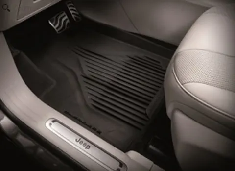 dywaniki gumowe jeep cherokee od 2014r.