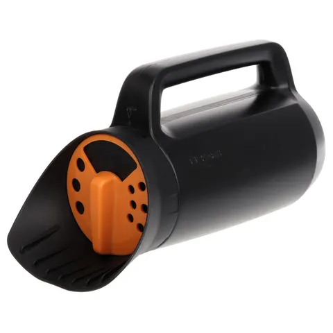 Siewnik Fiskars Solid do piasku,soli, nawozów