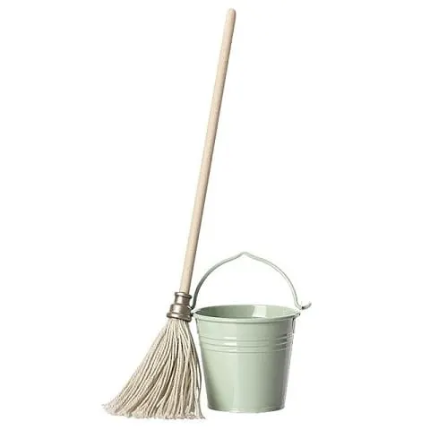 Maileg Wiaderko z mopem Bucket and Mop