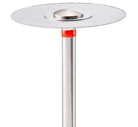 Separator diamentowy 356, nasyp dolny na krawędzi