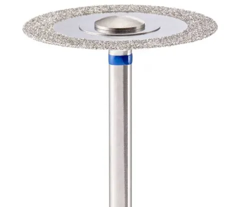 Gruby separator diamentowy 321.524, nasyp obustronny na krawędzi