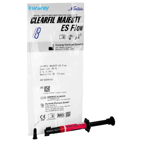 Clearfil Majesty ES Flow 2,7 g Kuraray