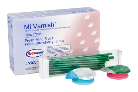 MI Varnish Intro Pack 0,5 ml x 10 szt. GC