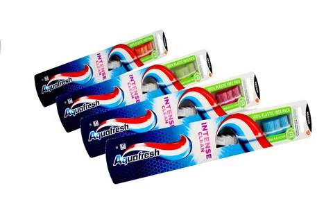 Aquafresh Szczoteczka do zębów Intense Clean - medium(średnia) - mix kolorów 1szt