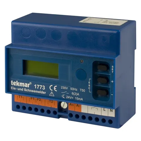 Regulator TR 1773 programowalny, na szynę DIN