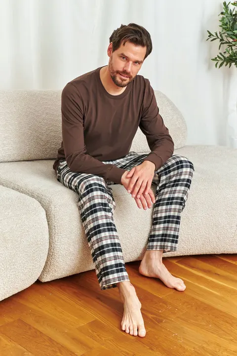 Męska piżama z flanelowymi spodniami